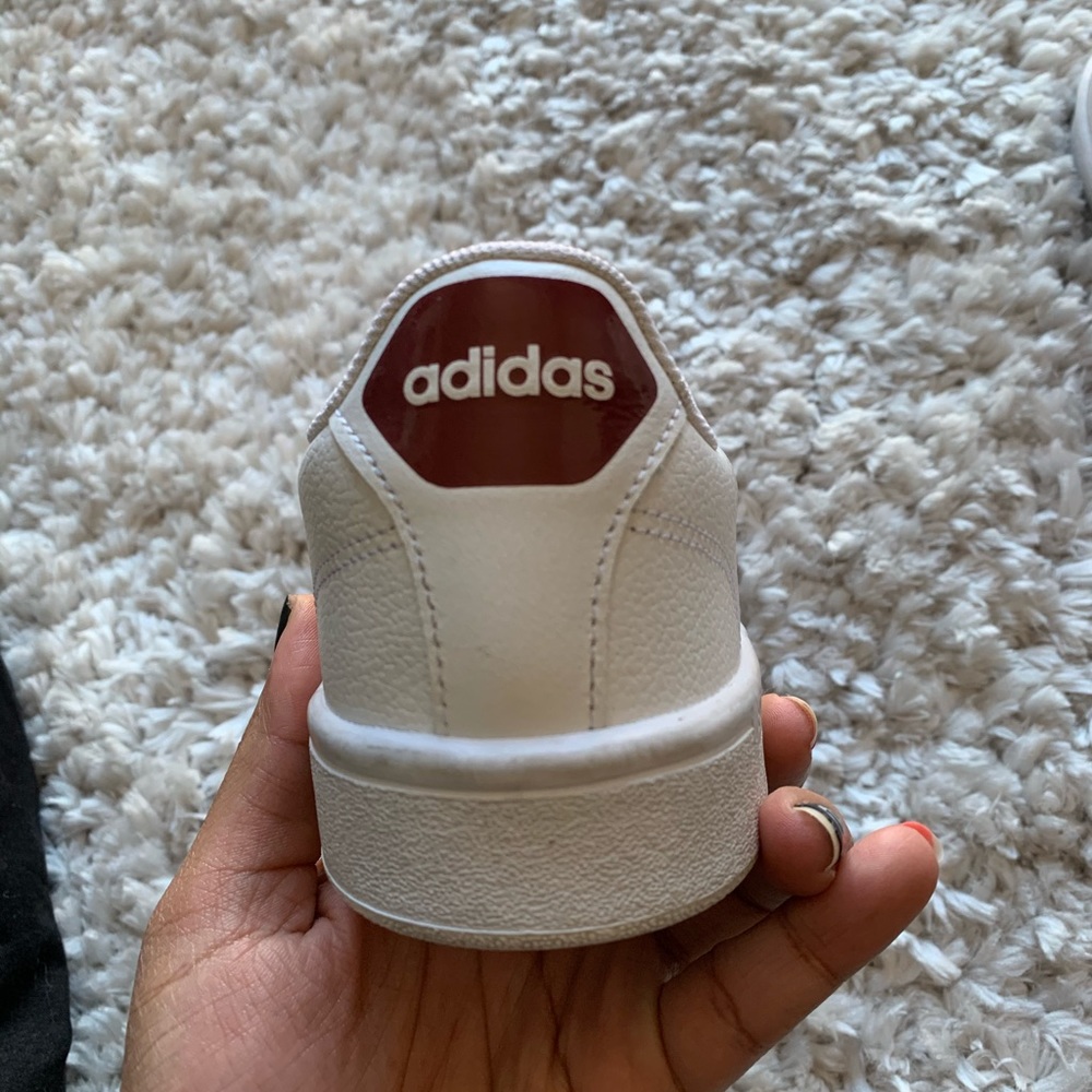 Adidas - Picture 3 of 5